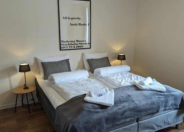 Railside Track Oj1-2 Apartamento *